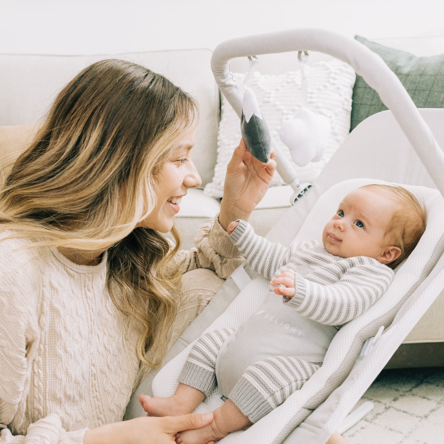 CALMORA™ – Lightweight Baby Bouncer Chair with Organic Cotton Cover | Foldable, Portable & Natural Soothing Motion