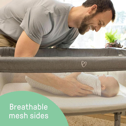 NESTLY™ - Kompakte und faltbare Babywiege mit Luftstrommatratze und mehreren Positionen
