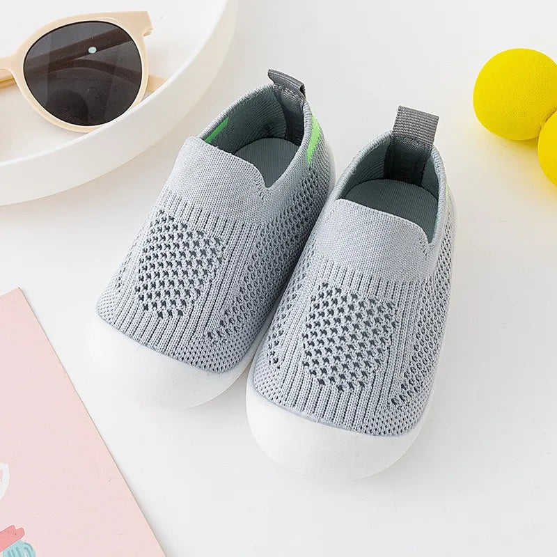Summer Baby Shoes - Breathable Mesh Soft Sole Toddler Sneakers for Boys Girls - Lightweight Infant Shoes 0-3 Years