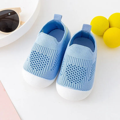 Summer Baby Shoes - Breathable Mesh Soft Sole Toddler Sneakers for Boys Girls - Lightweight Infant Shoes 0-3 Years