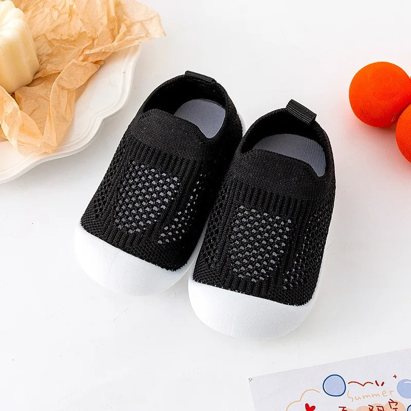 Summer Baby Shoes - Breathable Mesh Soft Sole Toddler Sneakers for Boys Girls - Lightweight Infant Shoes 0-3 Years