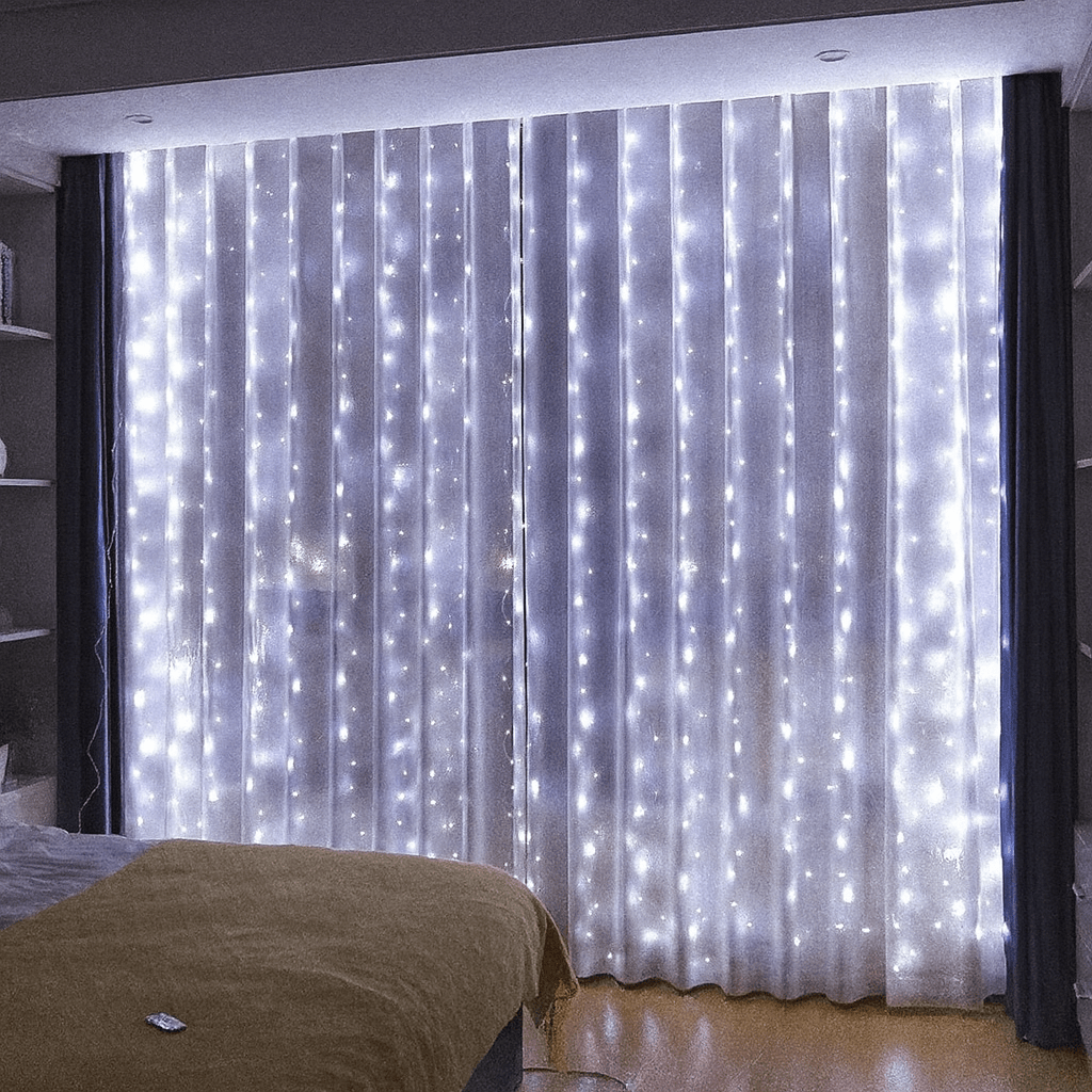 MildlyMama - GlowLuxe™ Christmas String Lights – Fairy Lights with Remote, 8 Twinkle Modes, Warm White LED for Indoor & Outdoor Holiday Decor Light